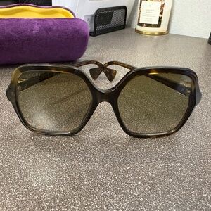 Gucci Oversized Hexagonal Sunglasses in Tortoiseshell Brown